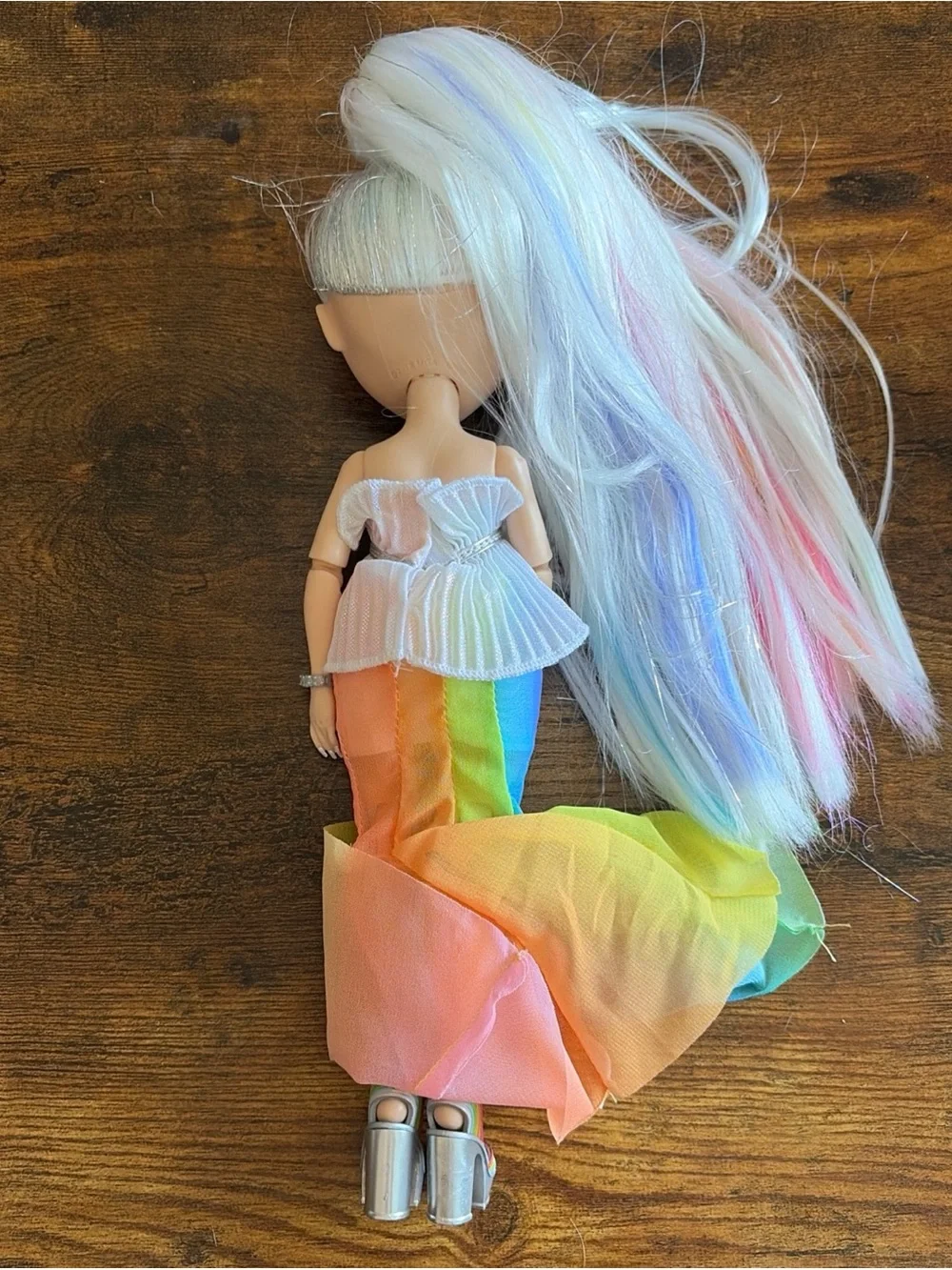Rainbow High Fantastic Fashion Amaya Raine Doll